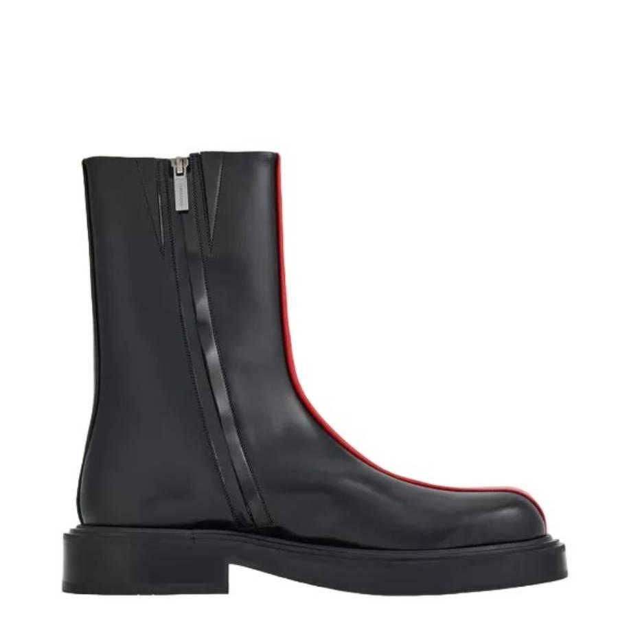 Ferragamo Black Contasting Insert Leather Ankle Boots by FERRAGAMO