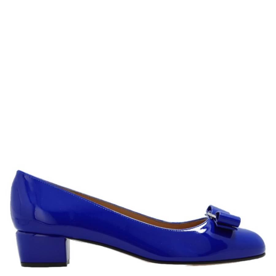 Ferragamo Blue Vara Bow Pump Shoe by FERRAGAMO