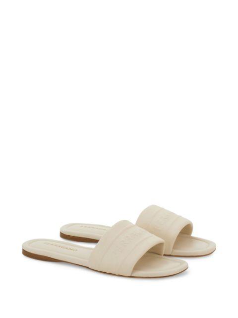 logo slides by FERRAGAMO