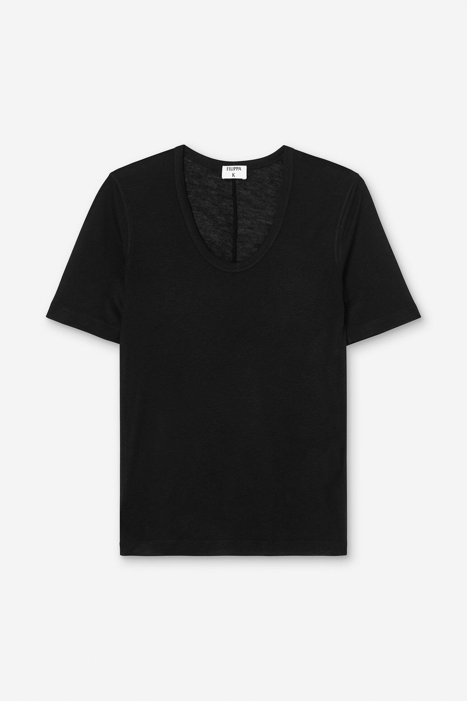 Lyocell Cashmere Scoop Neck Te by FILIPPA K