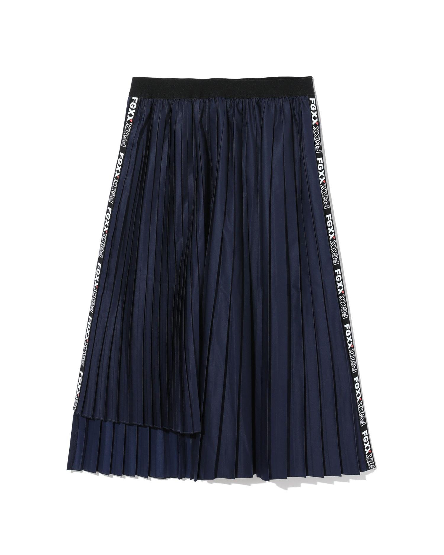 Asymmetric pleated skirt by FINGERCROXX