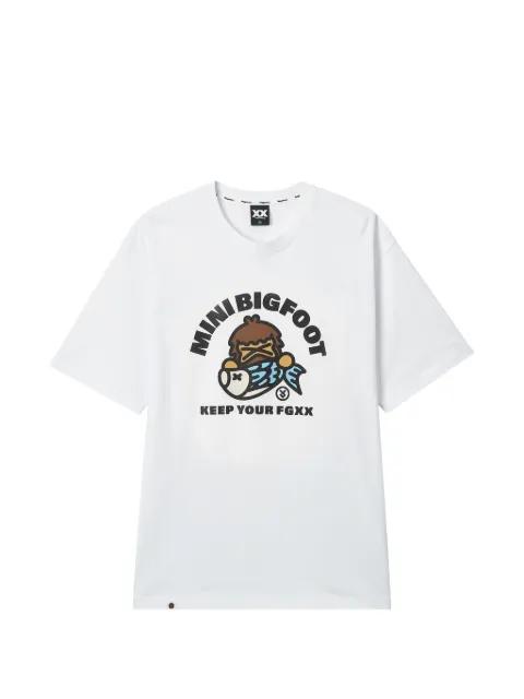crew-neck T-shirt by FINGERCROXX