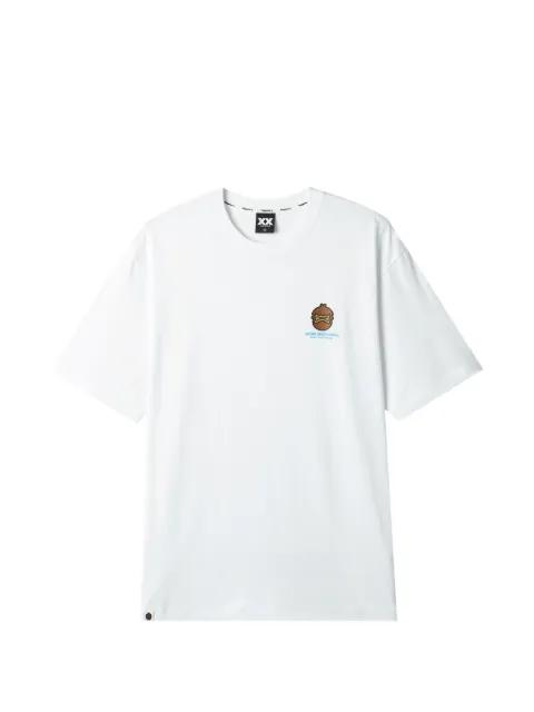 graphic T-shirt by FINGERCROXX