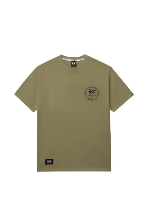 graphic t-shirt by FINGERCROXX