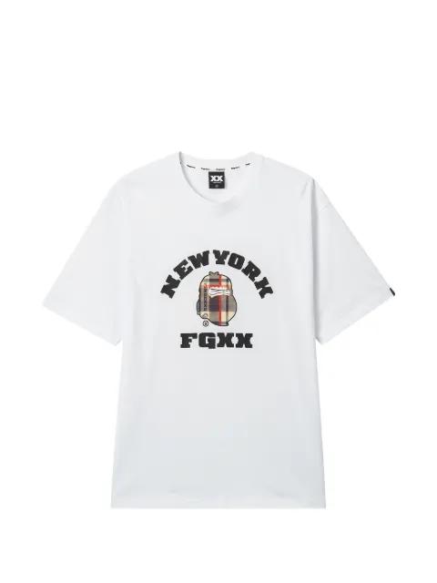 round-neck graphic T-shirt by FINGERCROXX