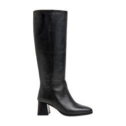 Colette boots by FLATTERED