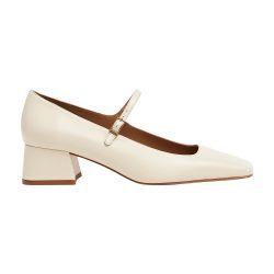Evan pumps by FLATTERED