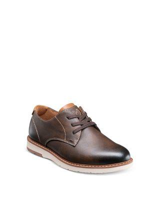 Boys' Vibe Plain Toe Oxford by FLORSHEIM KIDS