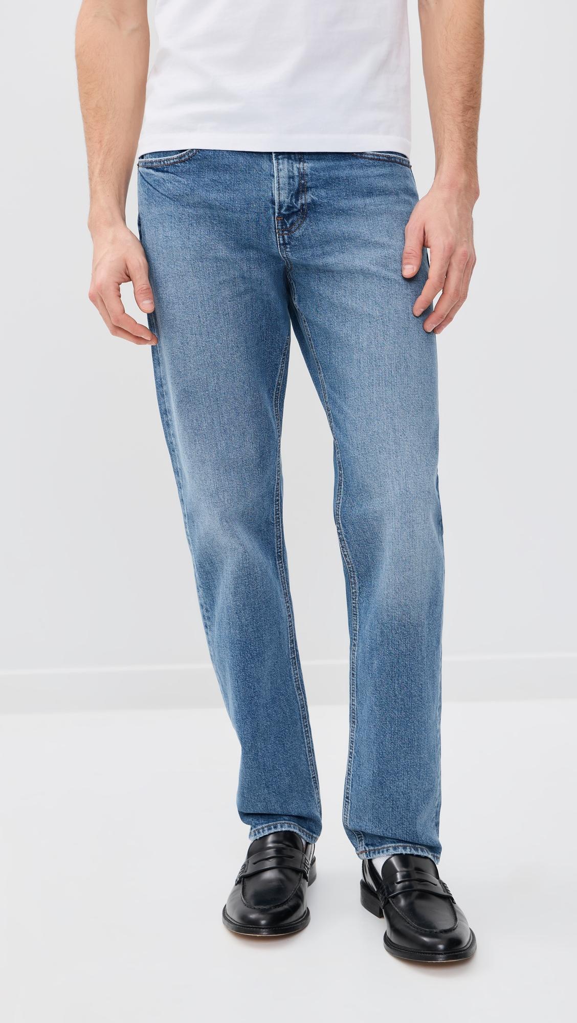 The Straight Jeans by FRAME