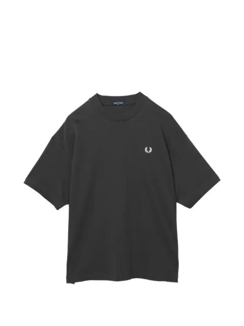 logo-print T-shirt by FRED PERRY