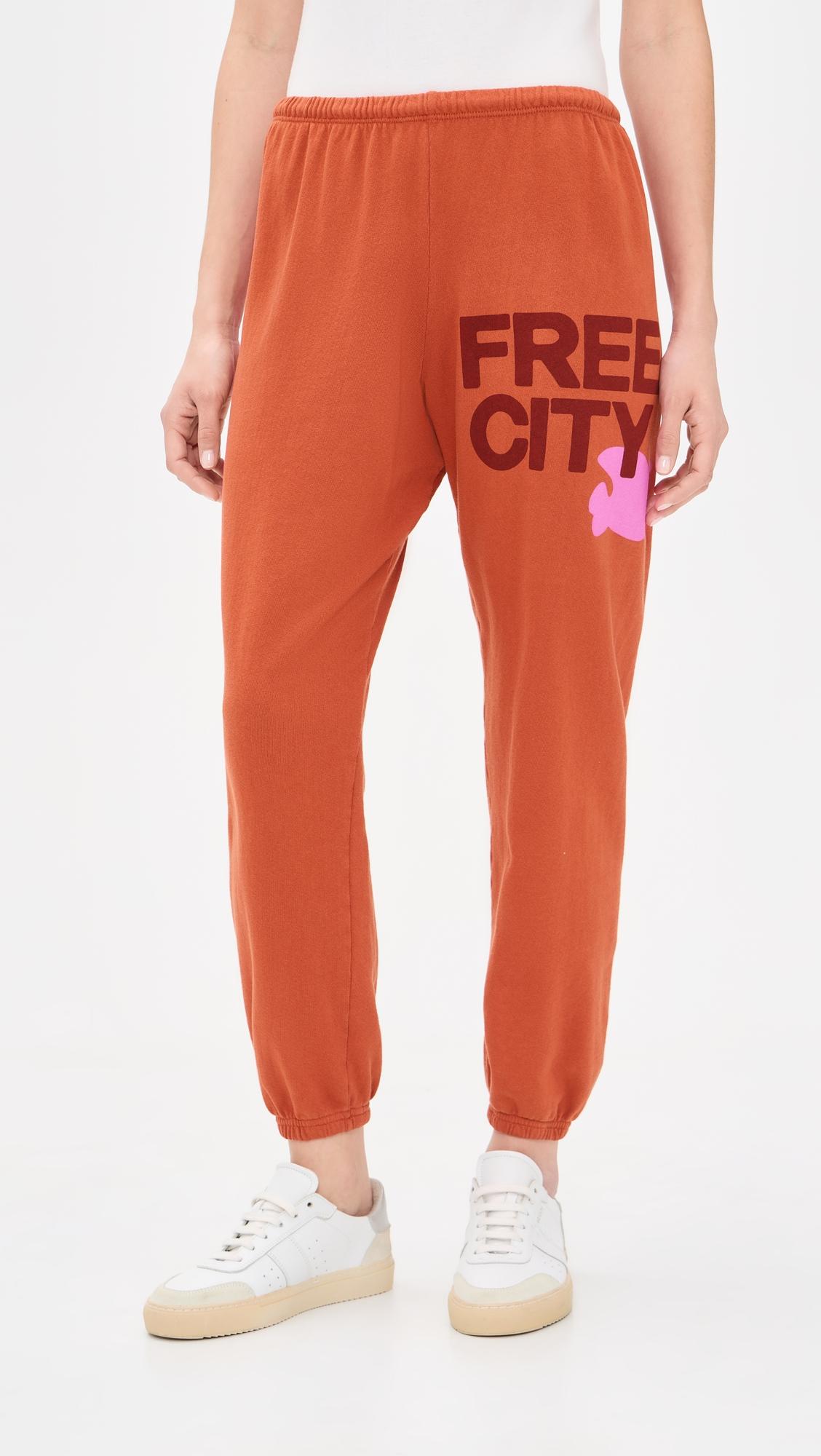 Freecity Sweatpants by FREECITY