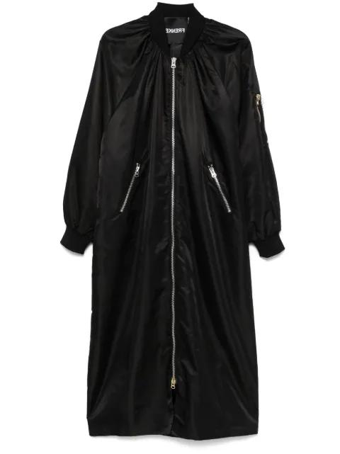 Reward coat by FRENKEN