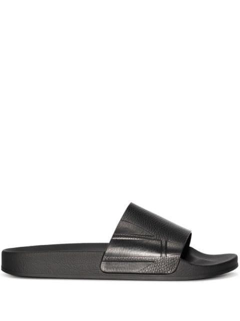 Humberto leather slides by FRESCOBOL CARIOCA