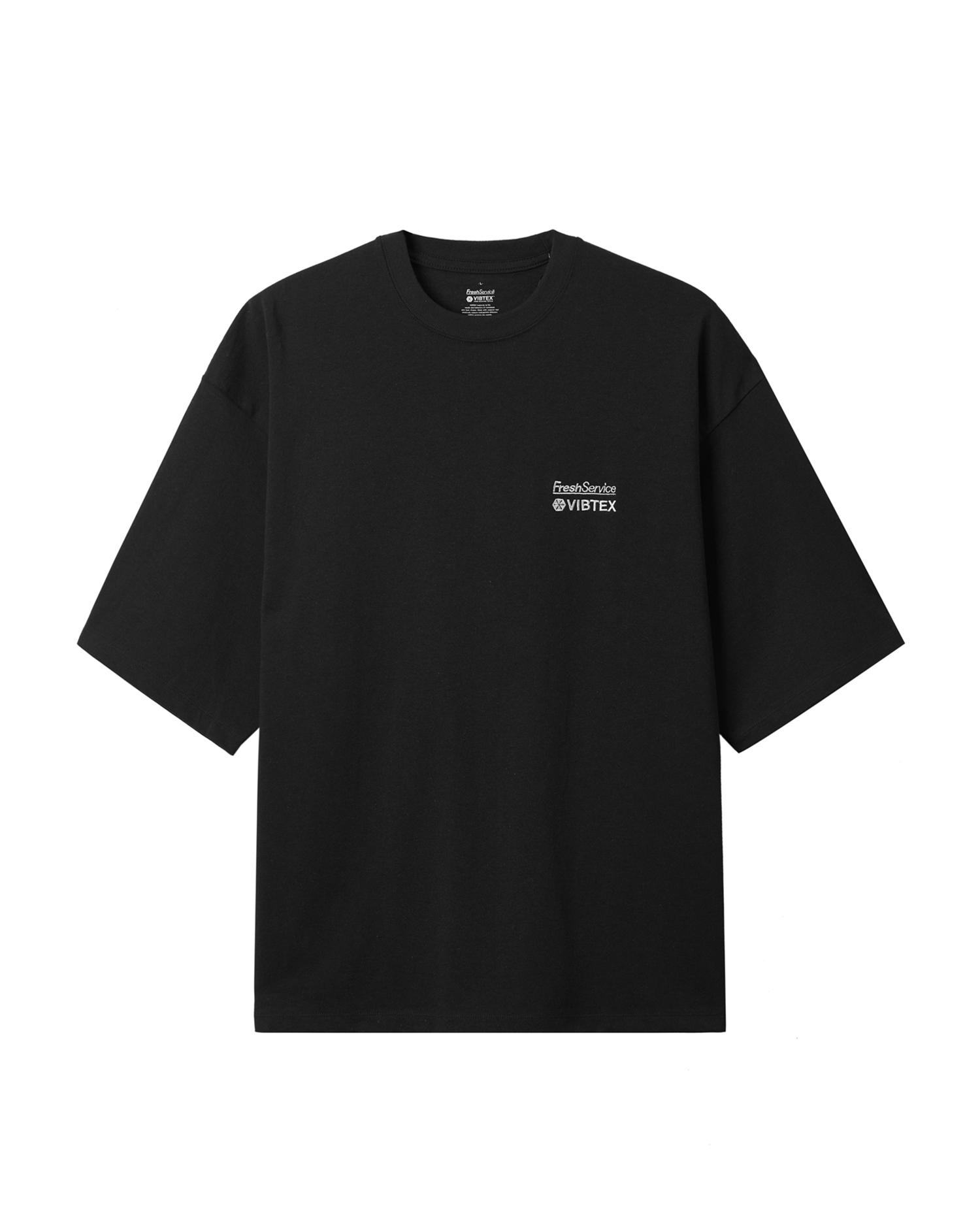 Logo tee by FRESH SERVICE