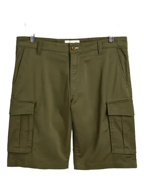 belt-loops cargo shorts by GANT