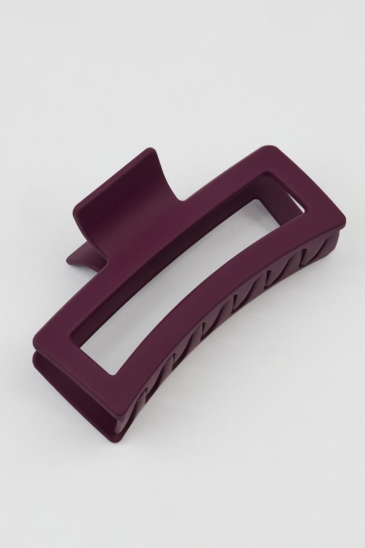 Oversized Rectangle Claw Clip by GARAGE