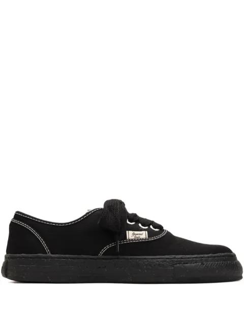 Kiefer low-top sneakers by GENERAL SCALE.