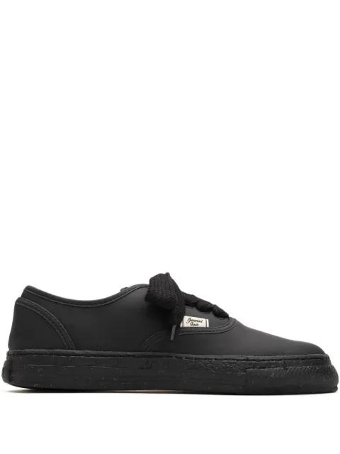 Kiefer low-top sneakers by GENERAL SCALE.