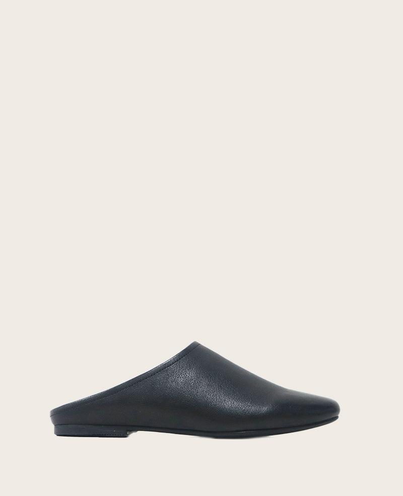 Gentle Souls - Wanda Leather Mule Flat by GENTLE SOULS