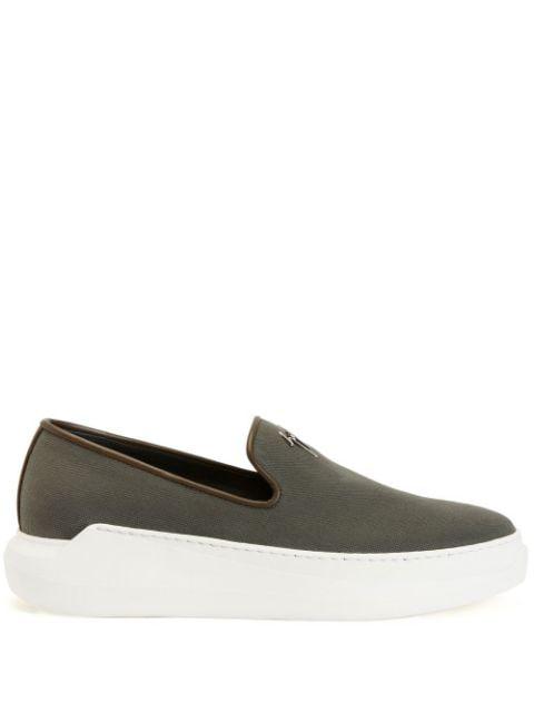 Conley logo-plaque sneakers by GIUSEPPE ZANOTTI
