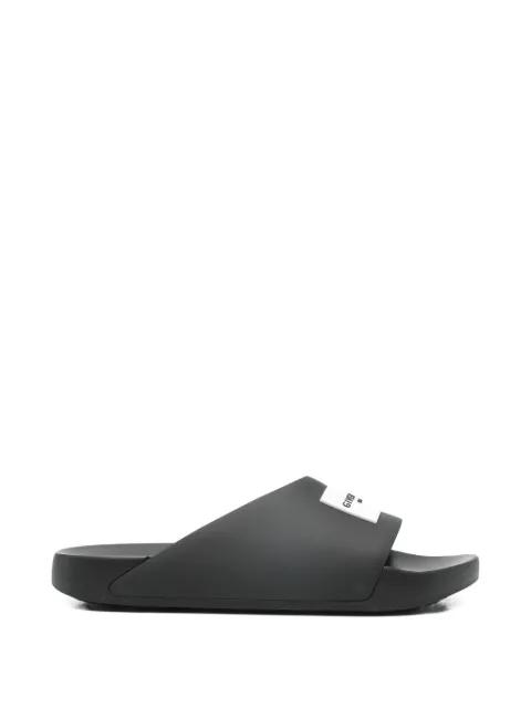 logo-detail slides by GIVENCHY
