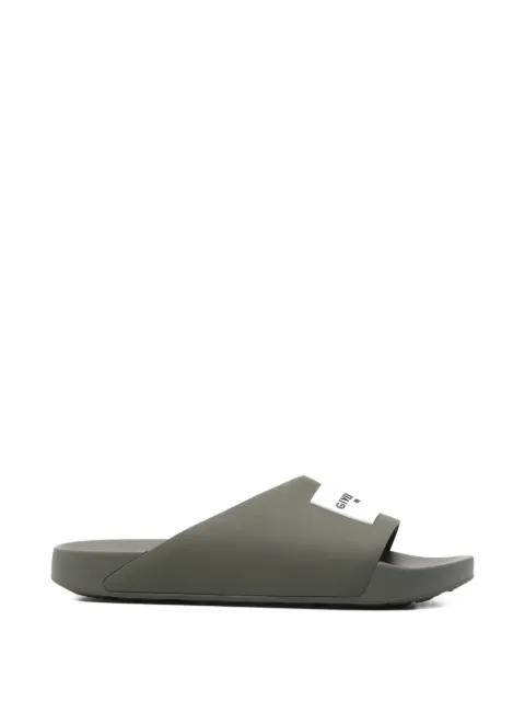 logo-detail slides by GIVENCHY