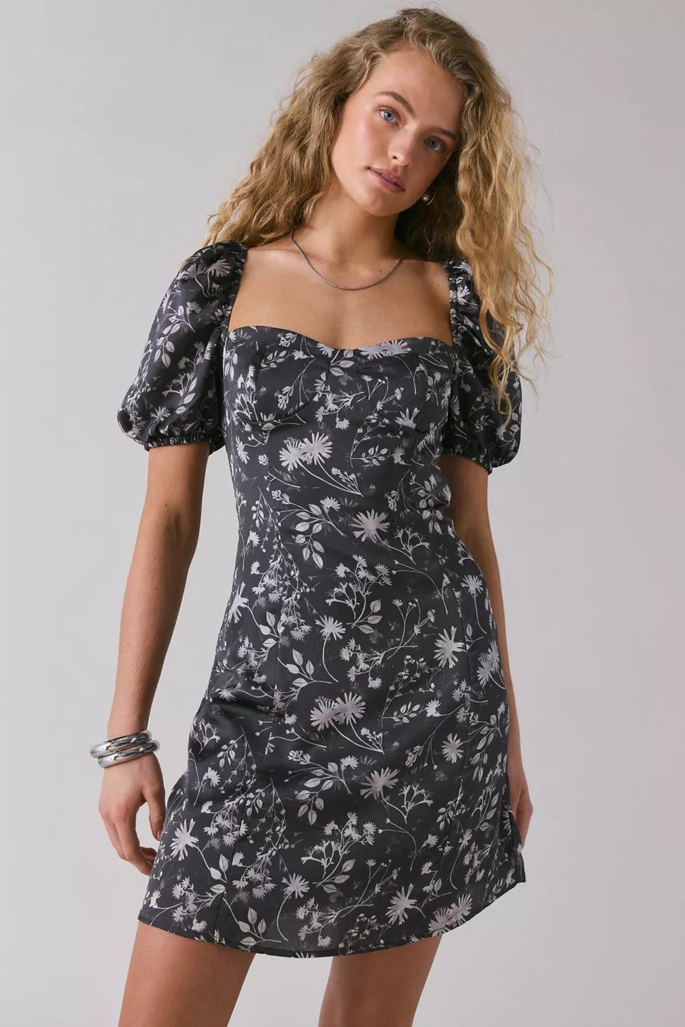 Glamorous Dandelion Floral Sweetheart Puff Sleeve Mini Dress by GLAMOROUS