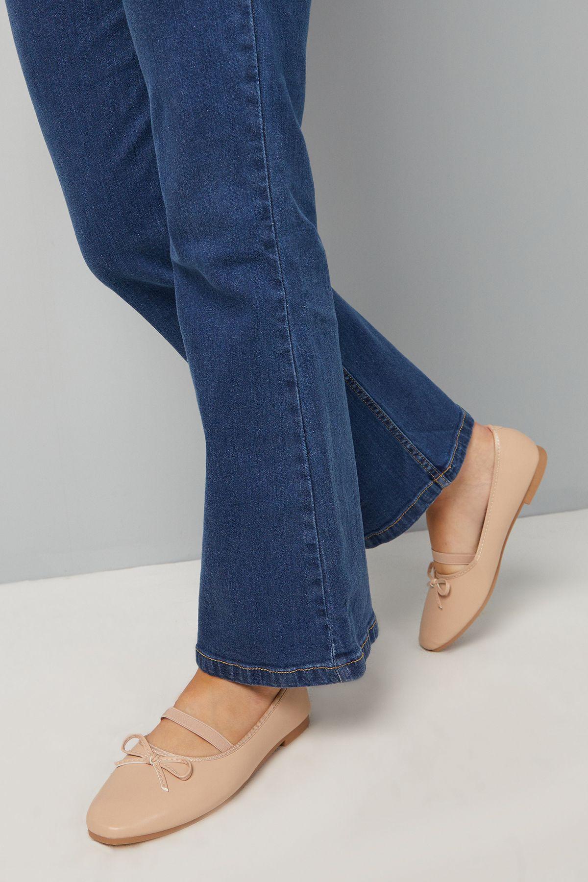 Good For The Sole: Andie Faux Leather Comfort Elastic Strap Ballerinas by GOOD FOR THE SOLE