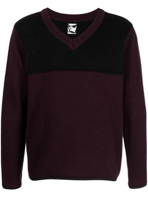 v-neck knit jumper by GR10K