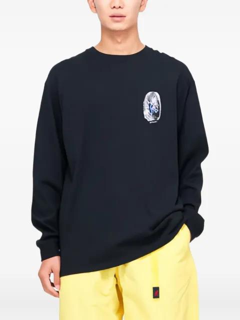 long-sleeve graphic T-shirt by GRAMICCI