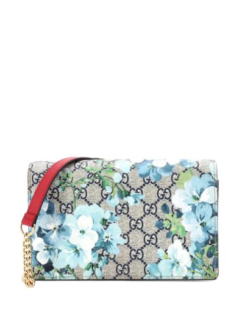 Chain Wallet Blooms Print GG Coated Canvas crossbody bag by GUCCI Chain Wallet Blooms Print GG Coated Canvas crossbody bag by GUCCI