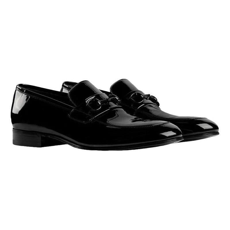 Leather flats by GUCCI