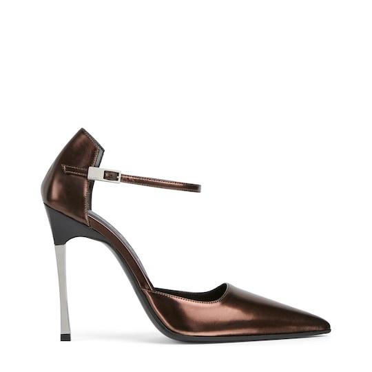 Women's Bombshell pump by GUCCI