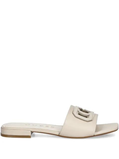 Tarisha slides by GUESS USA