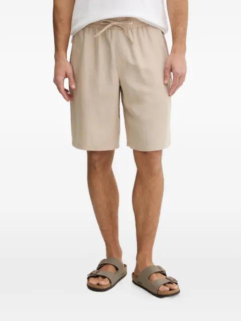 drawstring-waist logo-patch shorts by GUESS USA