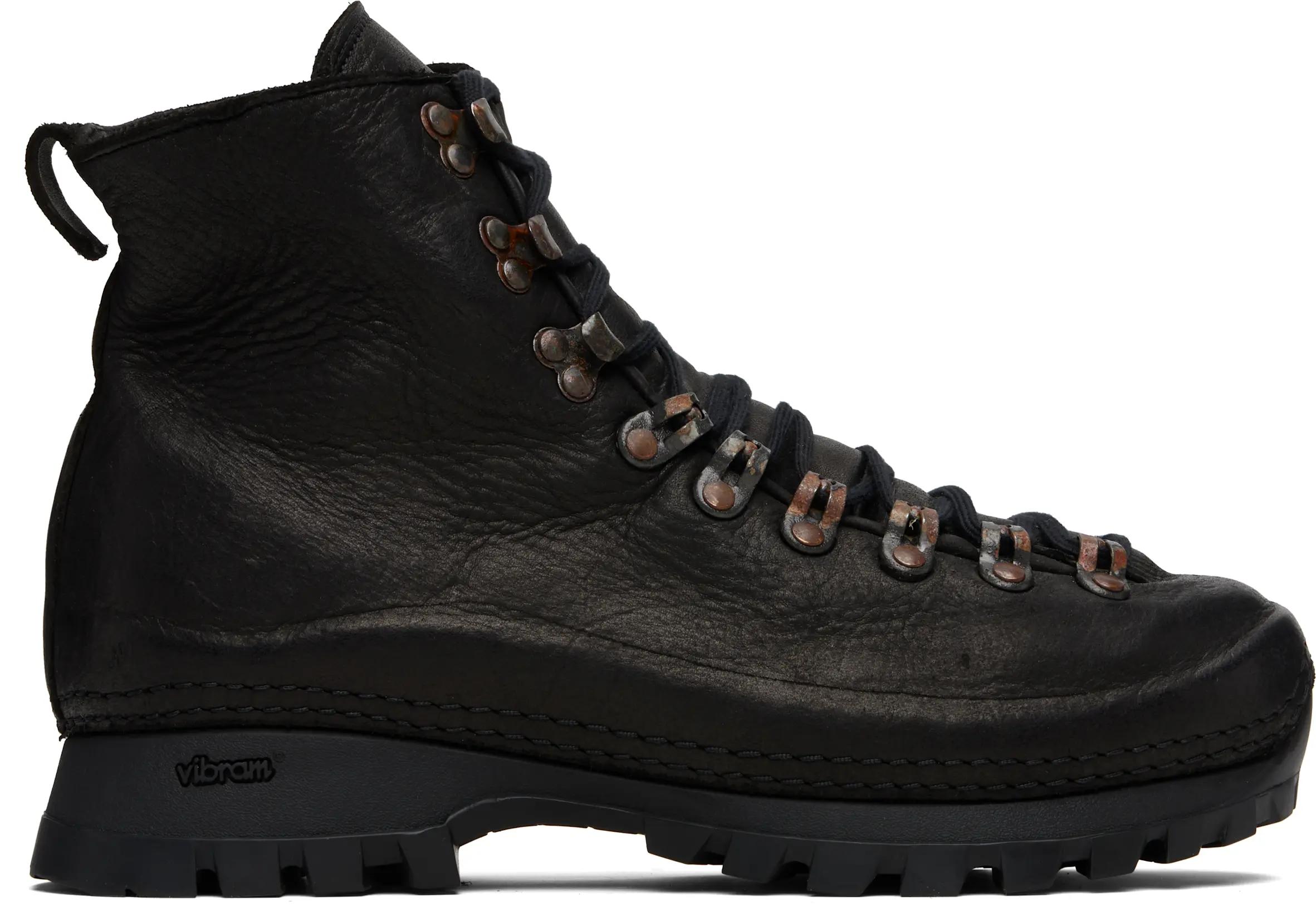 Black VS19 Boots by GUIDI