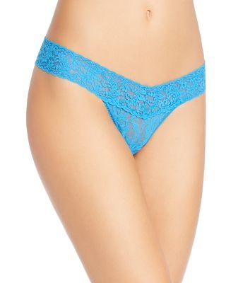 Signature Lace Low Rise Thongs by HANKY PANKY