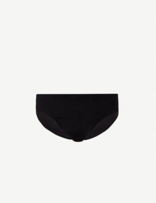 Basic slim-fit cotton briefs by HANRO