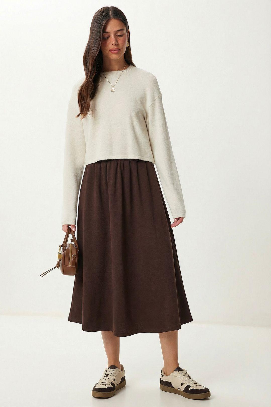 Elastic Waist Maxi Skirt by HAPPINESS ISTANBUL