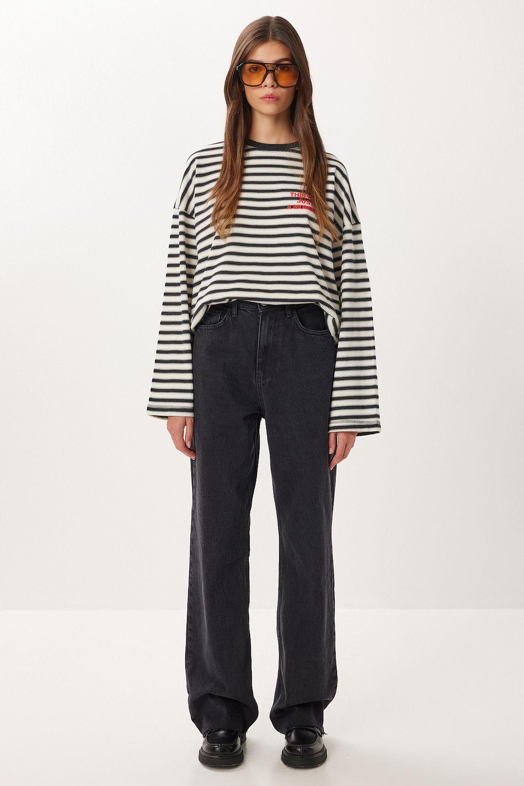 High Waist Straight Leg Denim Jeans by HAPPINESS ISTANBUL
