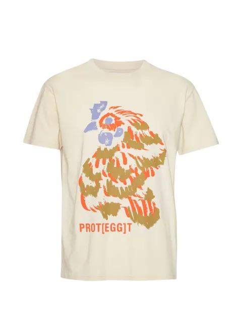 Protegg T-shirt by HENRIK VIBSKOV