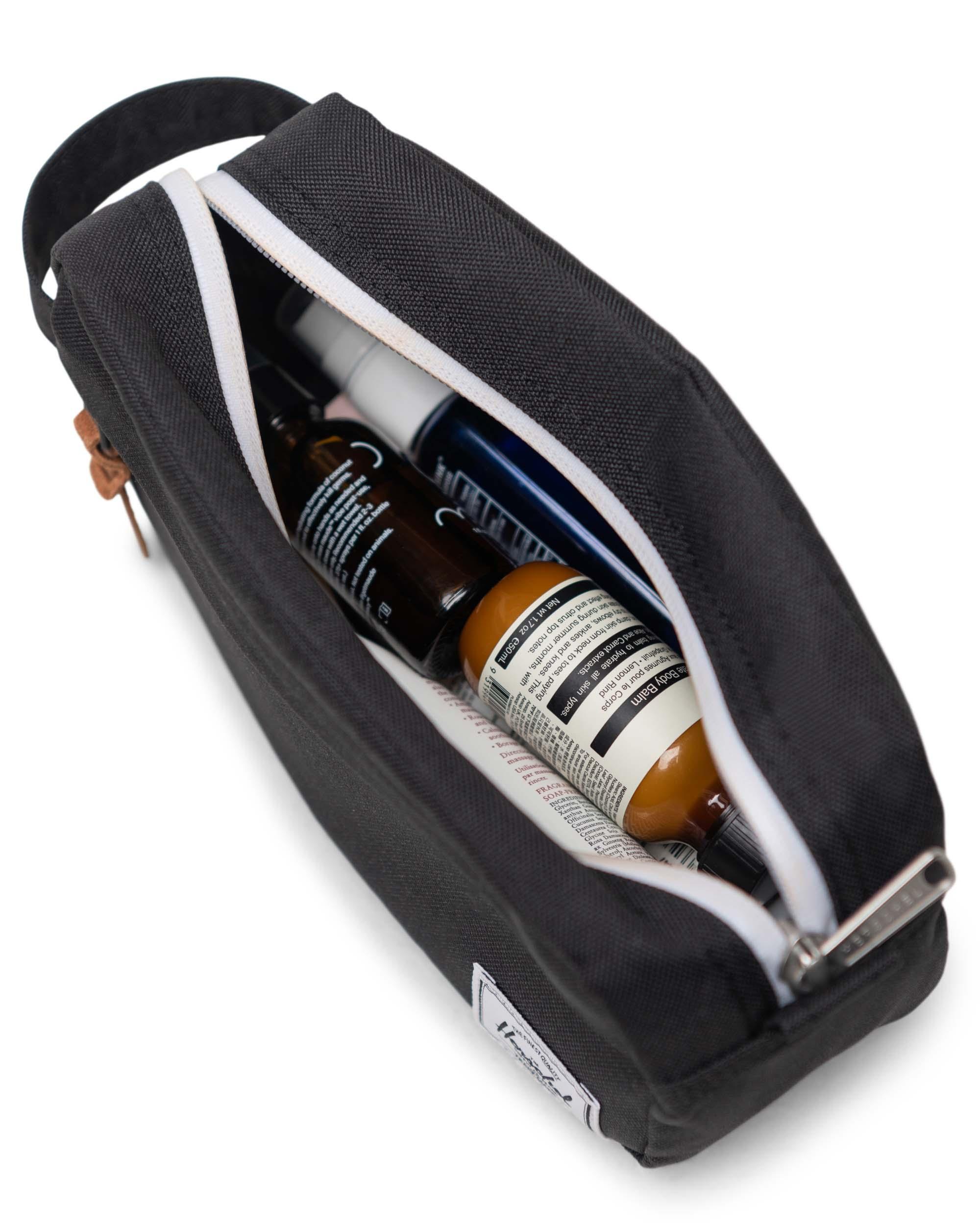 Chapter Travel Kit | Small - 3L by HERSCHEL SUPPLY CO
