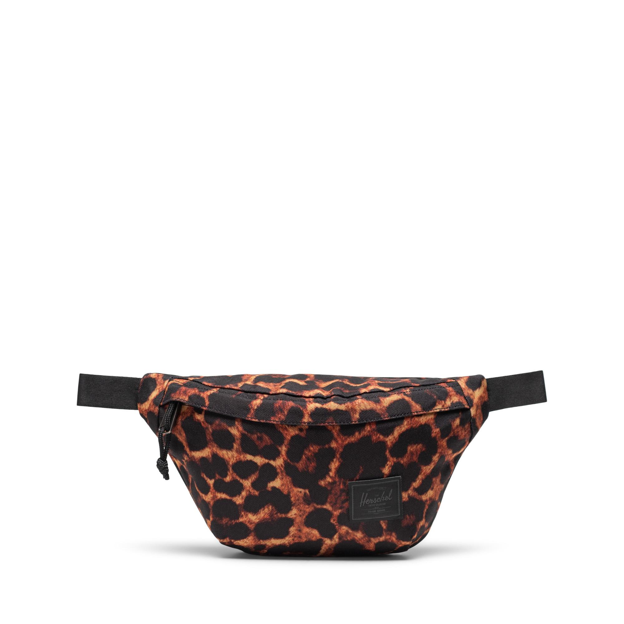 Herschel Classic™ Hip Pack - 1L by HERSCHEL SUPPLY CO Herschel Classic™ Hip Pack - 1L by HERSCHEL SUPPLY CO