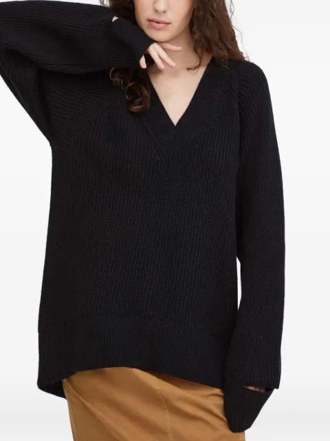 V-neck sweater by HERSKIND