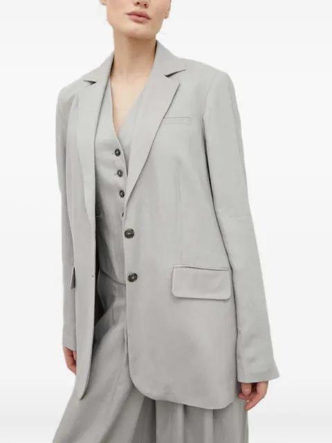 buttoned blazer by HERSKIND