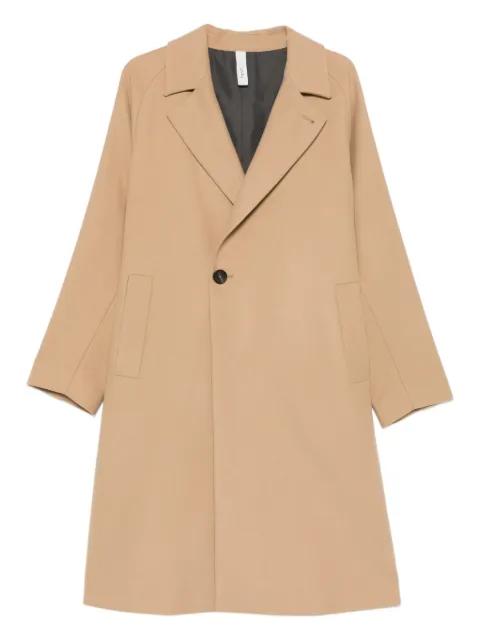 Surbo pocket single-breasted coat by HEVO