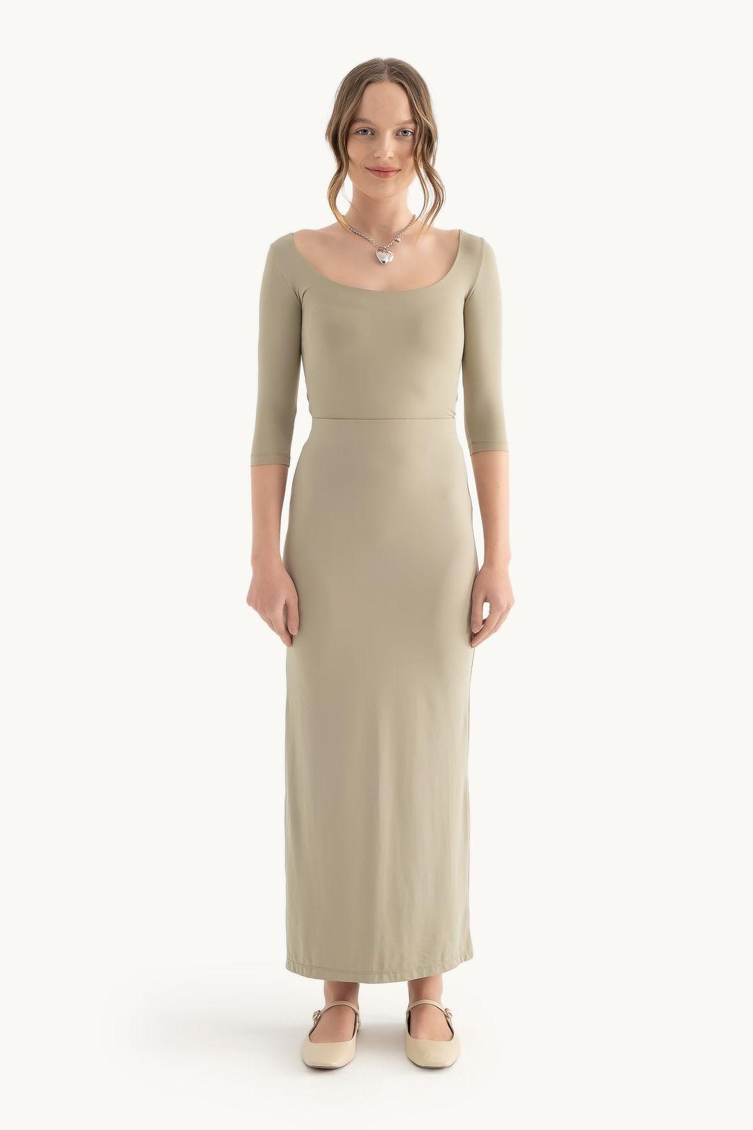 High Waist Maxi Skirt with a Side Slit by HICCUP