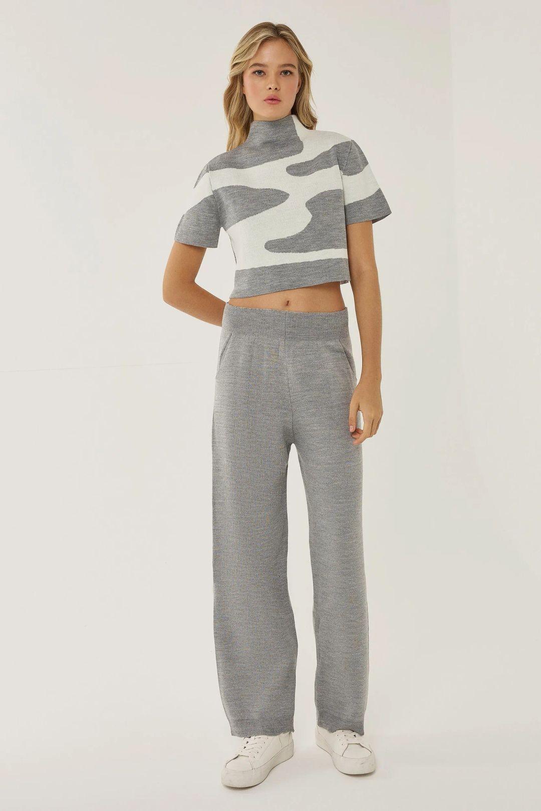 High Waist Wide Leg Knit Pants by HICCUP