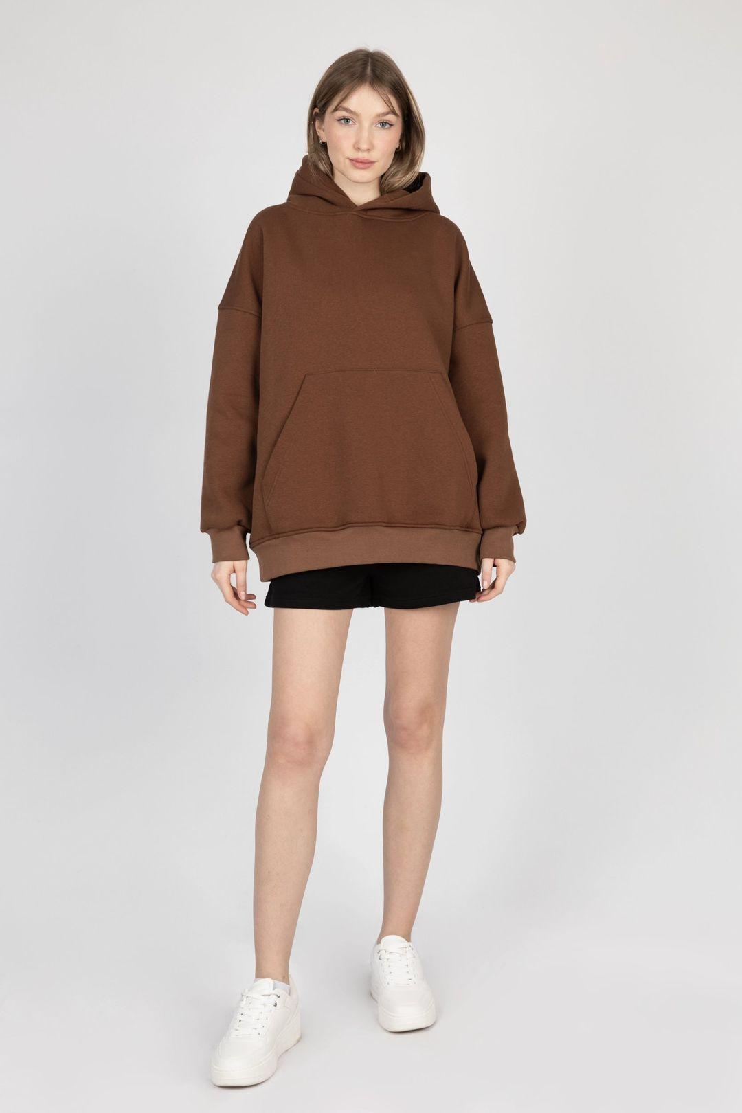 Oversized Hoodie with a Kangaroo Pocket by HICCUP