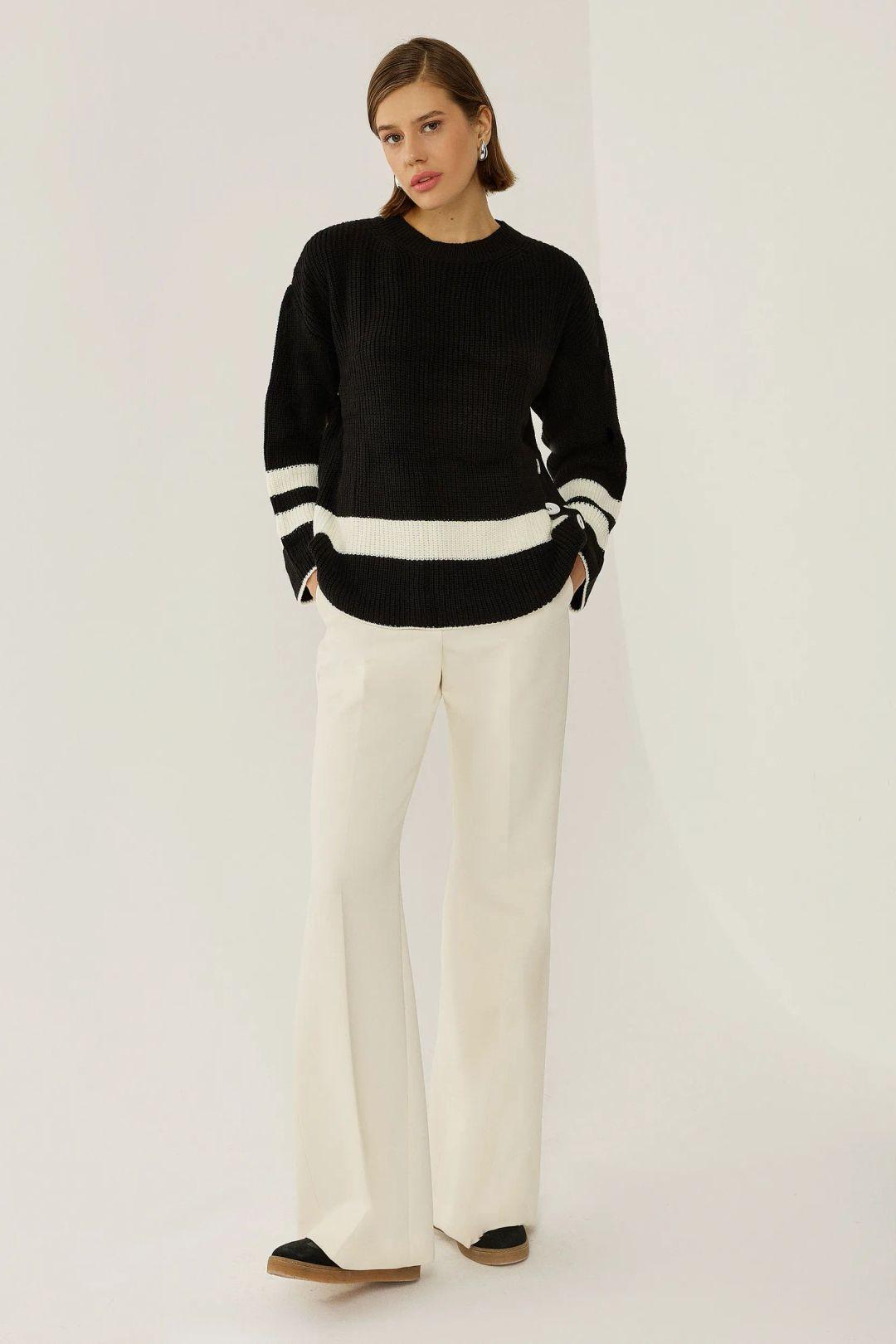 Relaxed Fit Knitted Sweater by HICCUP